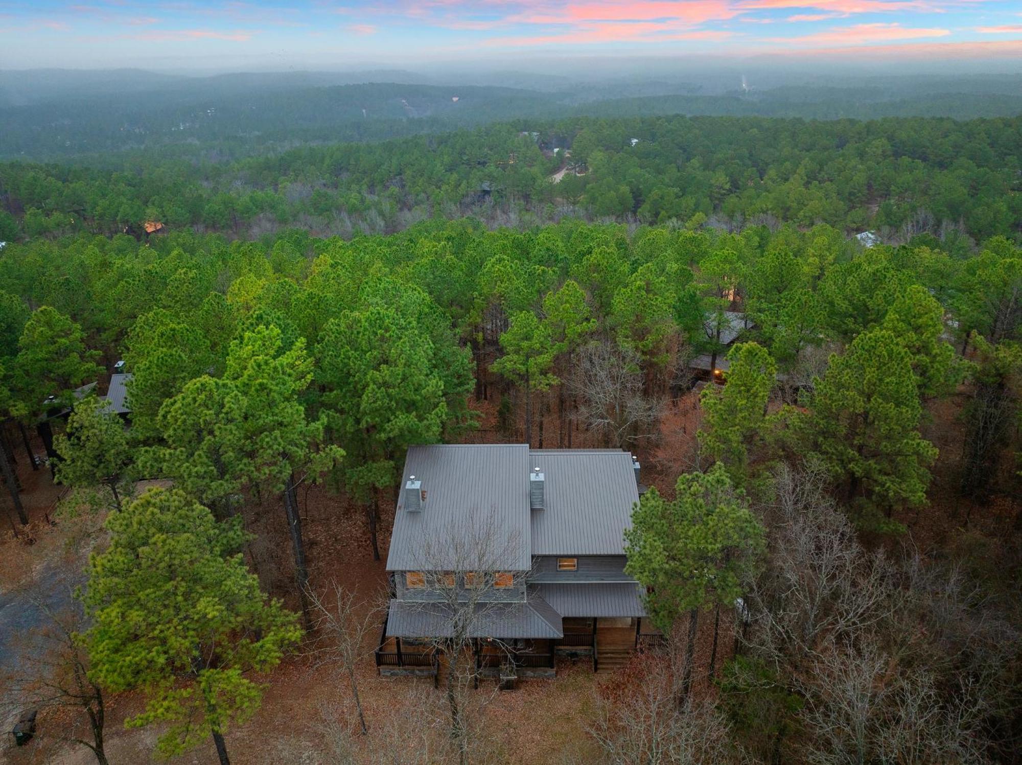 Merlot Mountain By The Cohost Company Broken Bow Bagian luar foto